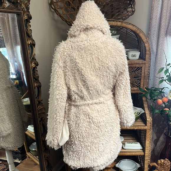 TOPSHOP Teddy Bear Robe M - Picture 5 of 6
